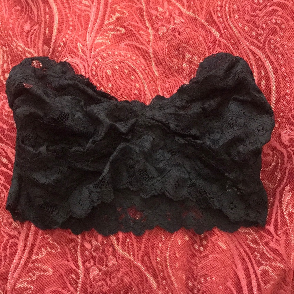 Black lace strapless bralette barely worn